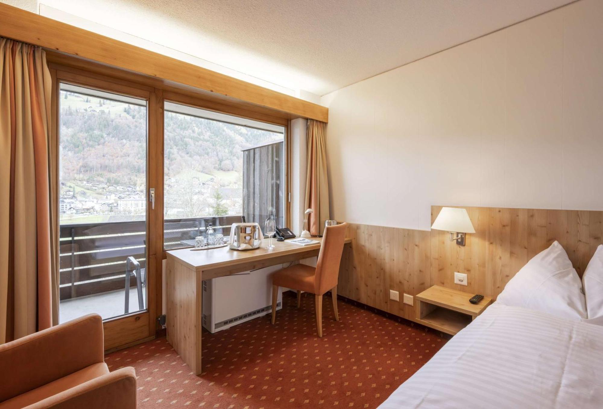 Hotel Restaurant Baenklialp Engelberg Exterior photo