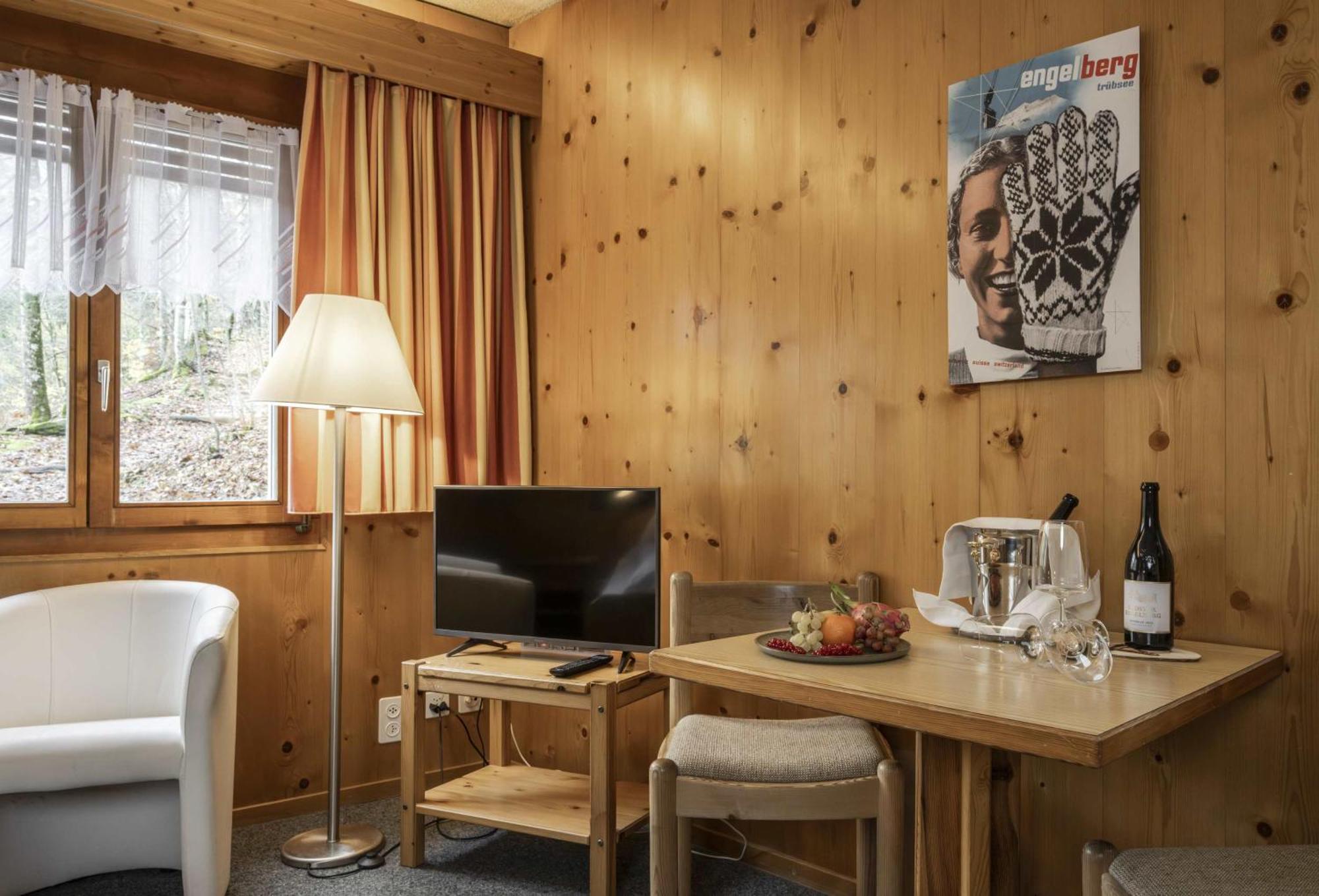 Hotel Restaurant Baenklialp Engelberg Exterior photo